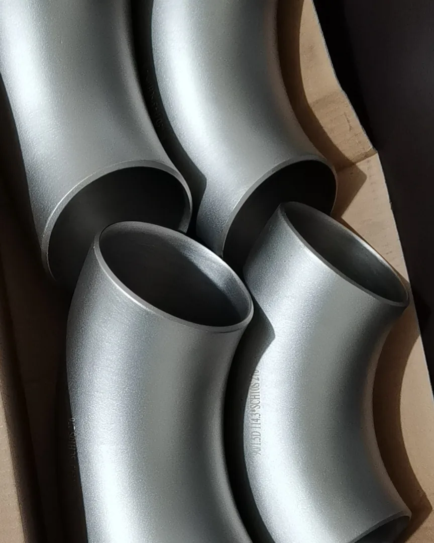 Forged pipe fittings